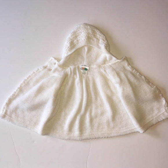 VTG Kids & More Knit Cape Baby Girl 12 Mos Hooded - Picture 4 of 7